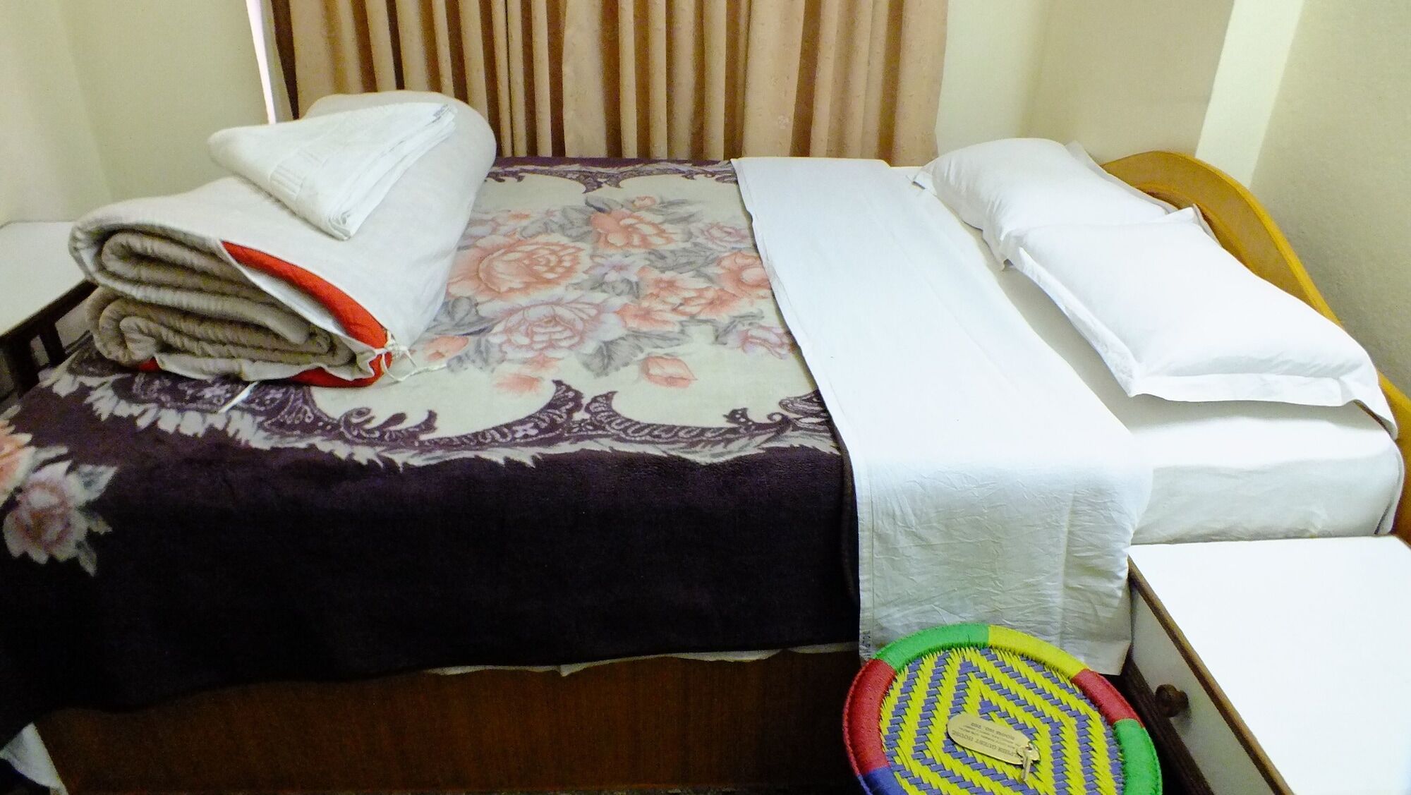 Hotel Dolphin Kathmandu Buitenkant foto